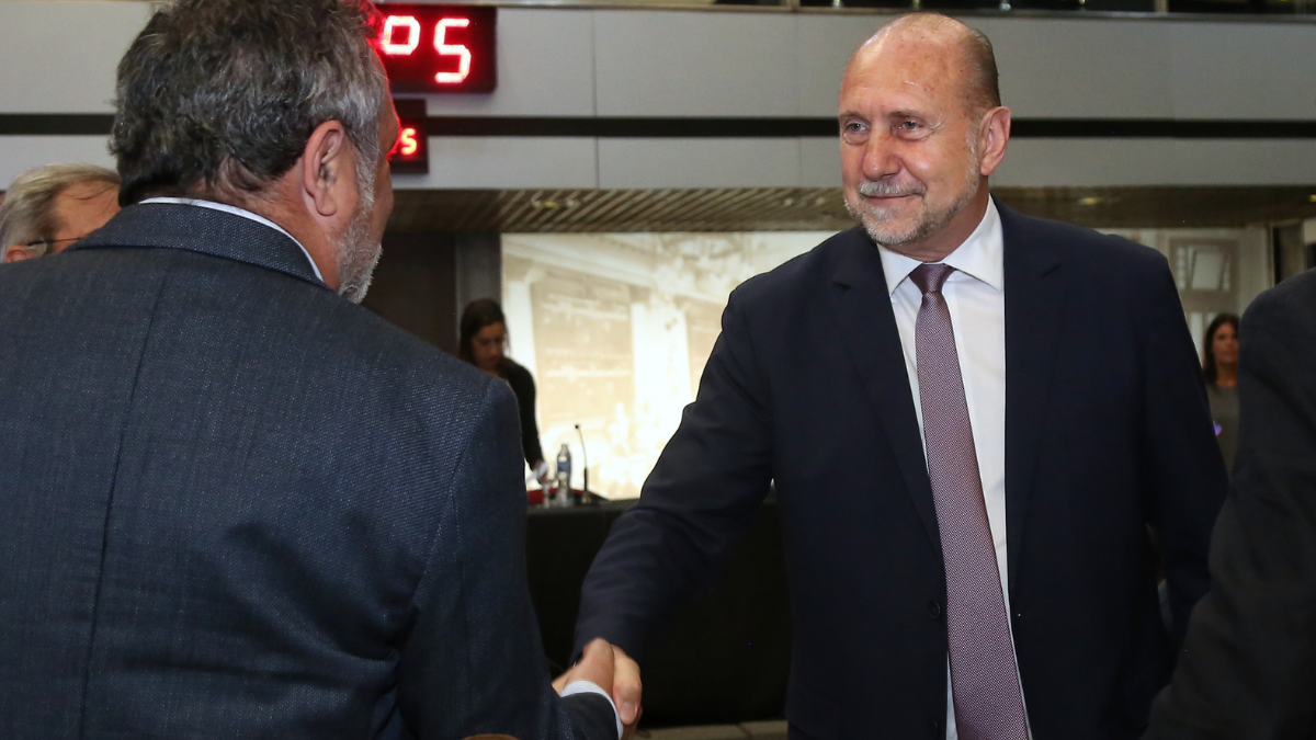 “Poder avanzar en las dos ciudades más importantes de la provincia con sus ciudades vecinas era el mayor desafío. La semana pasada pusimos en marcha el gasoducto que beneficiará a localidades del departamento La Capital