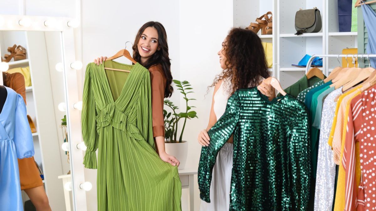 Para muchos, usar color blanco es una tradición, pero existen otros colores con diferentes significados. Para muchos, usar color blanco es una tradición, pero existen otros colores con diferentes significados.