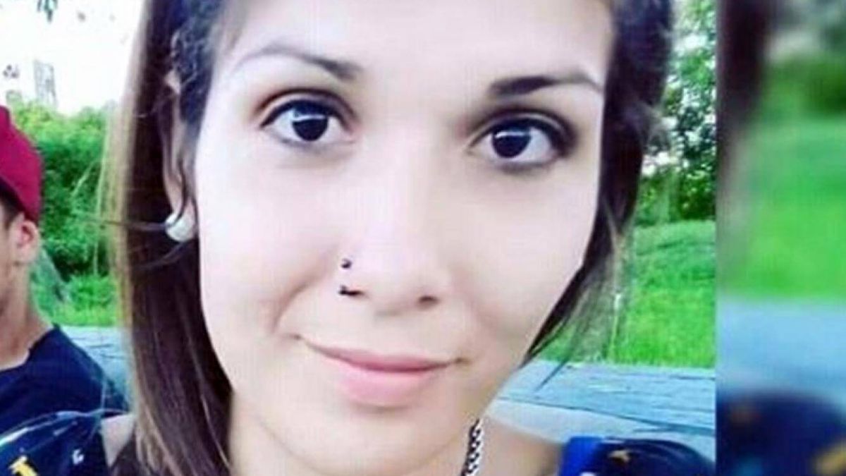 Piden investigar al ex novio de joven embarazada que murió en un supuesto accidente de tránsito