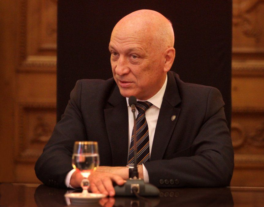 Bonfatti criticó a la gestión de Macri