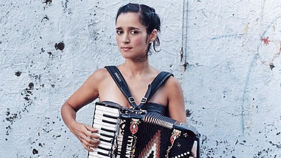 Julieta Venegas: “Las argentinas van por roles más justos”