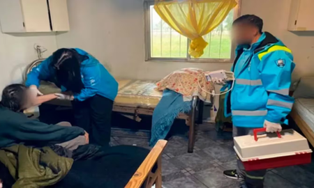 Los residentes del lugar se encontraban en pésimas condiciones. Los residentes del lugar se encontraban en pésimas condiciones.