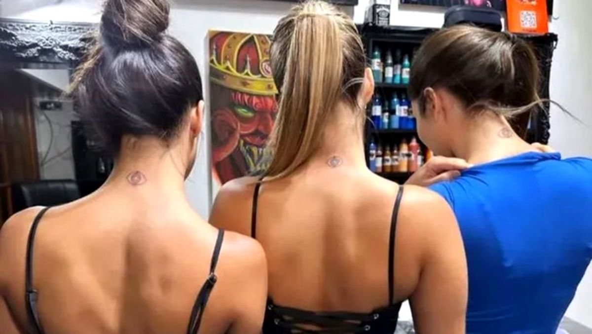 Romina Uhrig, Daniela Celis y Julieta Poggio se hicieron un tatuaje juntas rememorando su tiempo en Gran Hermano.