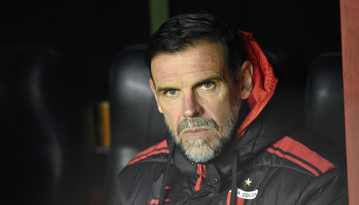 Andrés Yllana ya no es más el técnico de Colón. En las próximas horas rescindirá su contrato.