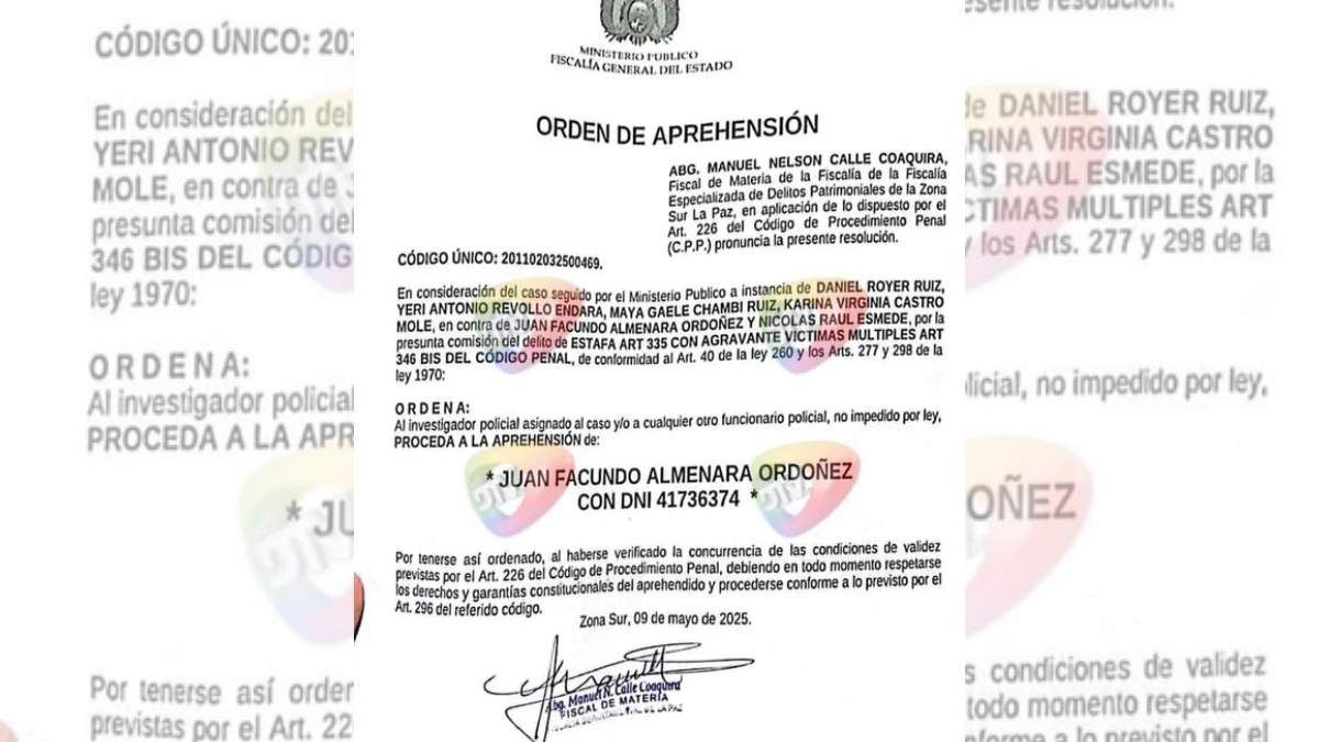 La orden de detención emitida en Bolivia. La orden de detención emitida en Bolivia.