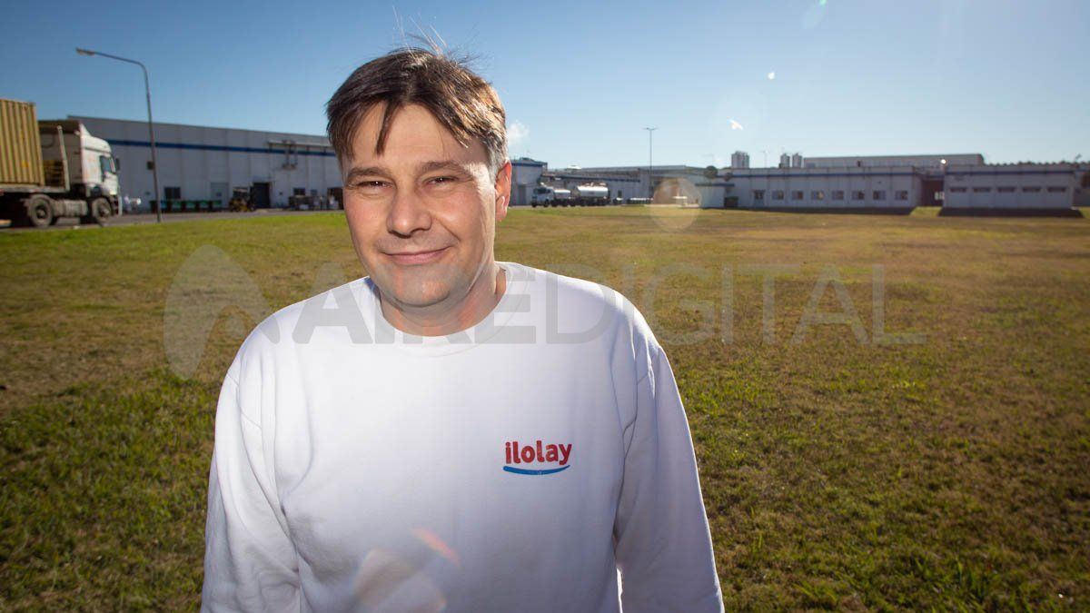 Gustavo Sattler, jefe de la dulcería y del área de manteca y crema, explicó las claves para lograr un dulce de leche de calidad.