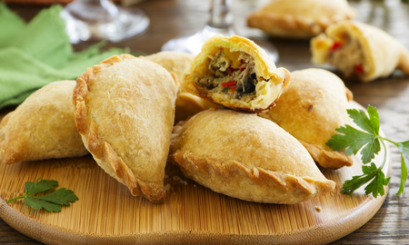 Cómo hacer empanadas de pollo al horno: la receta más fácil y rica para preparar en casa Cómo hacer empanadas de pollo al horno: la receta más fácil y rica para preparar en casa