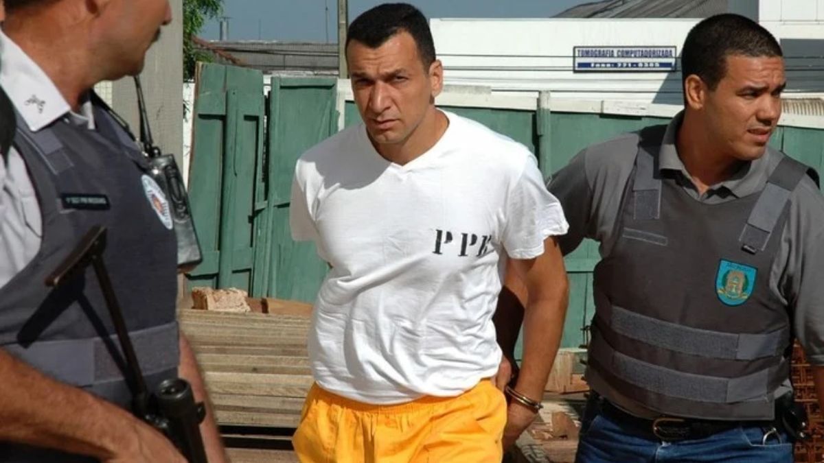 Marcola fue protagonista del robo millonario a una empresa de transporte en San Pablo, en julio de 1998. Marcola fue protagonista del robo millonario a una empresa de transporte en San Pablo, en julio de 1998.