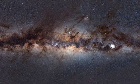 El próximo paso para los investigadores es buscar más objetos extraños como éste en el universo. El próximo paso para los investigadores es buscar más objetos extraños como éste en el universo.