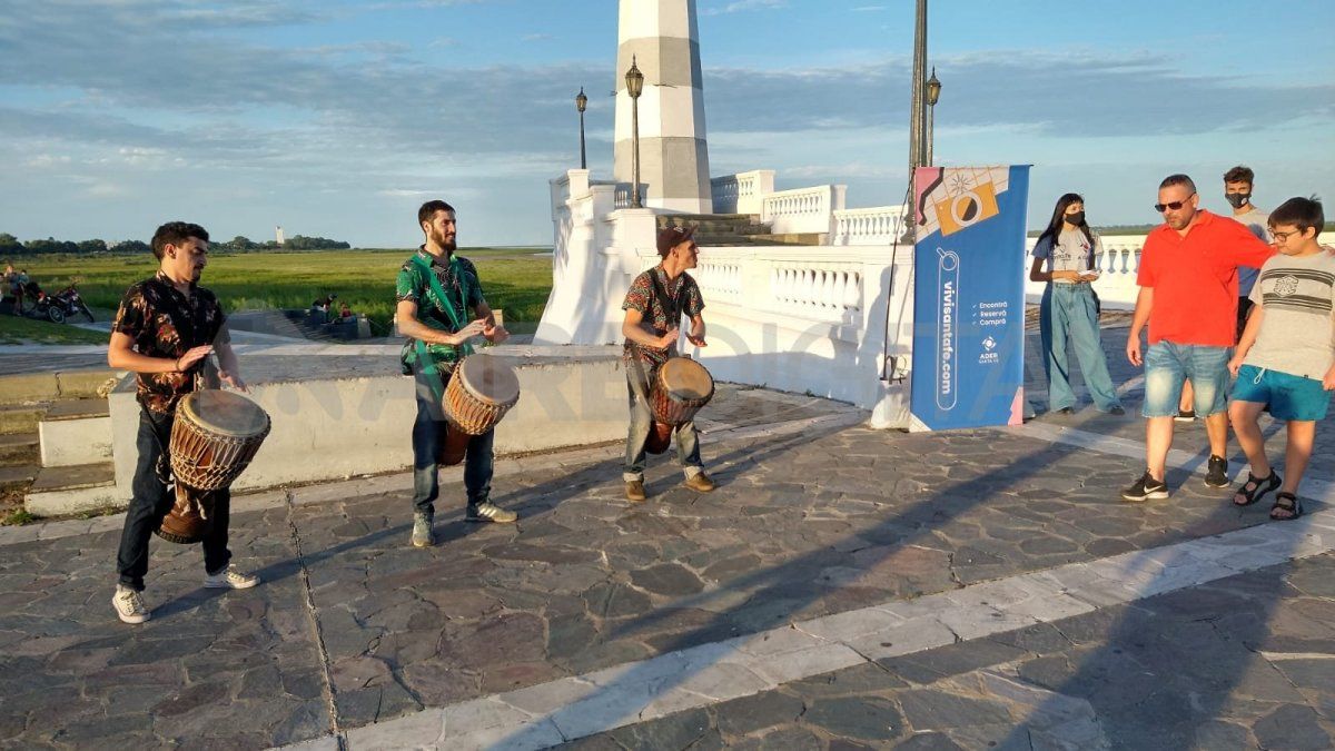 La iniciativa artística y cultural organizada por la Agencia para el Desarrollo de Santa Fe y su Región (ADER) fue un éxito.