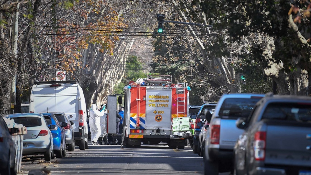 Todo indica que se podría tratar de un caso en el que el hombre asesinó a la mujer y a su hijo y luego se suicidó ingiriendo algo. Foto: Victor Carreira