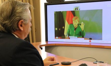 Alberto Fernández conversó unos 40 minutos con Angela Merkel este miércoles. Alberto Fernández conversó unos 40 minutos con Angela Merkel este miércoles.
