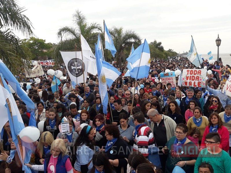 Santafesinos marcharon contra la legalización del aborto