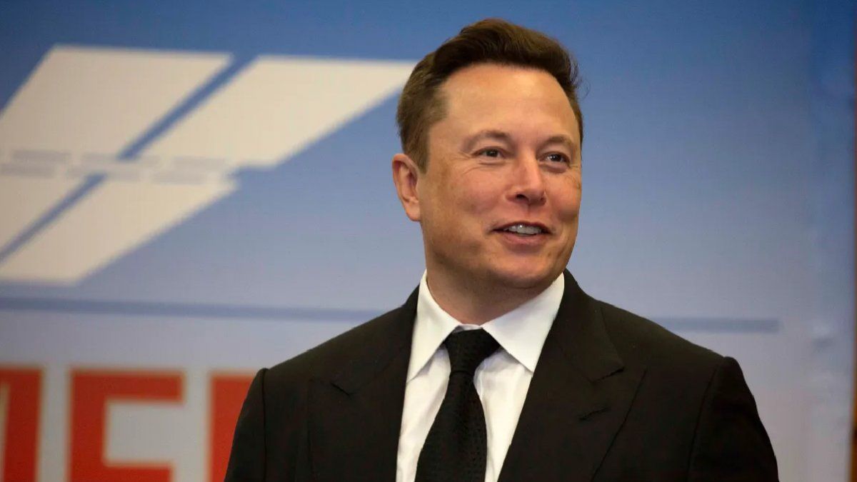 Elon Musk venderá acciones de Tesla para resolver el hambre en el mundo
