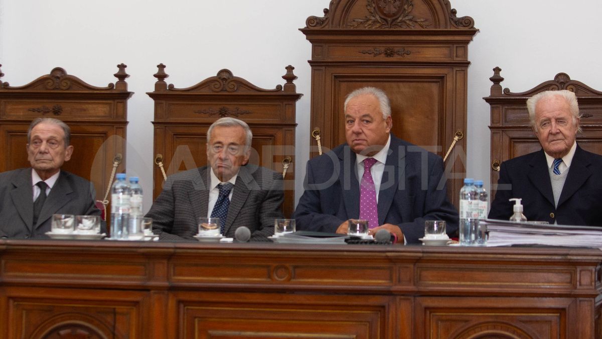 Mario Netri, Roberto Falistocco, Rafael Gutiérrez y Eduardo Spuler: cuatro de los seis integrantes de la Corte Suprema Justicia de Santa Fe.