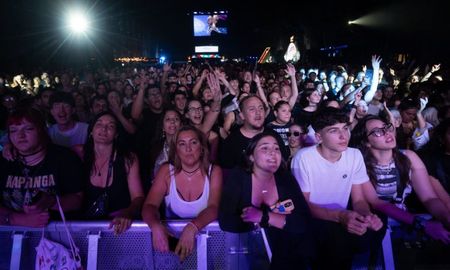 La Estación Belgrano vibró en el Día del Trabajador con una grilla diversa que unió géneros, generaciones y emociones en la apertura del Festival Tribus. La Estación Belgrano vibró en el Día del Trabajador con una grilla diversa que unió géneros, generaciones y emociones en la apertura del Festival Tribus.