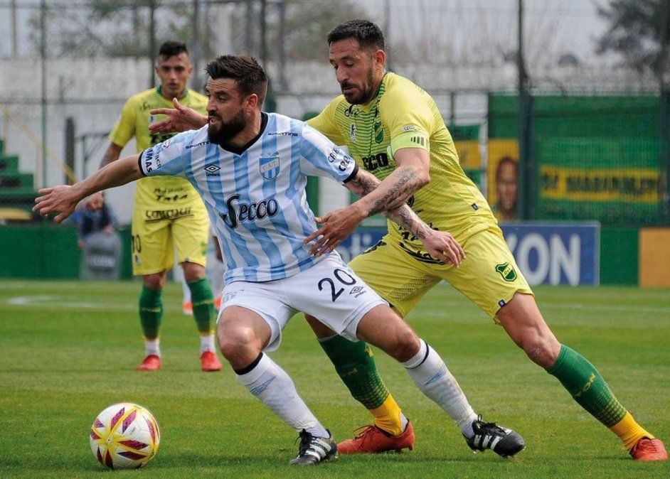 Atlético Tucumán recibe a Defensa y Justicia que tendrá el debut de Crespo como DT
