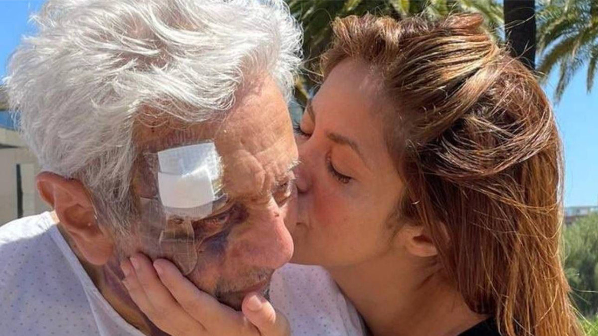 El padre de Shakira se encuentra en un estado delicado de salud