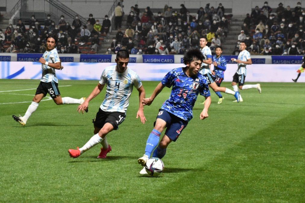 La Selección Argentina Sub-23 cayó ante Japón por 3-0 en el segundo amistoso previo a los Juegos Olímpicos de Tokio.