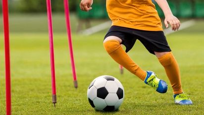 Insólito: un jugador subió un video entrenando a sus redes y un club lo contrató