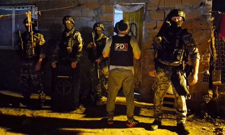 La PDI realizó varios allanamientos en Sauce Viejo y detuvo a un sospechoso La PDI realizó varios allanamientos en Sauce Viejo y detuvo a un sospechoso