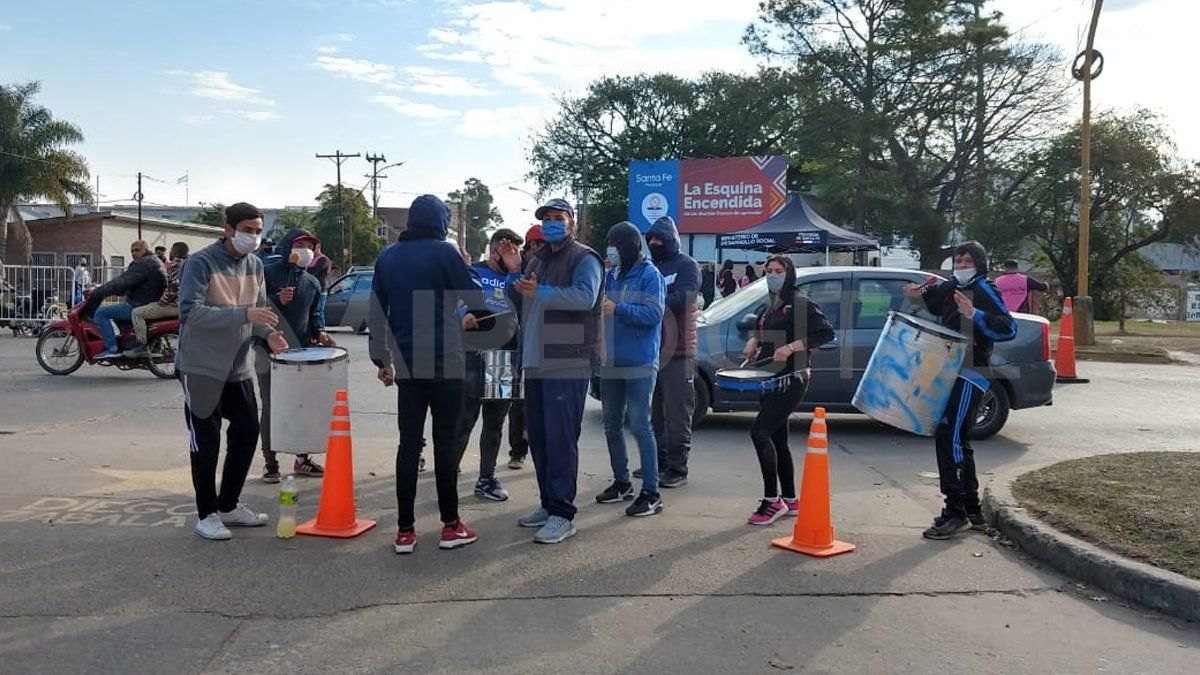 Los manifestantes también se hicieron presentes en La Esquina Encendida.