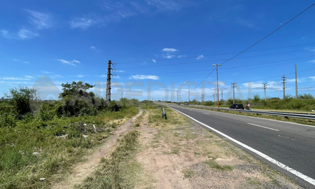 El muchacho fue abandonado en inmediaciones de barrio San Lorenzo, en la Circunvalación oeste El muchacho fue abandonado en inmediaciones de barrio San Lorenzo, en la Circunvalación oeste