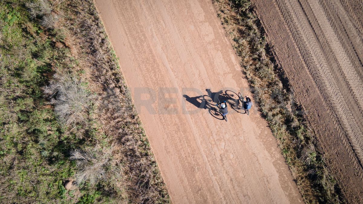 Los caminos rurales por los que se circula están en buen estado. Los caminos rurales por los que se circula están en buen estado.