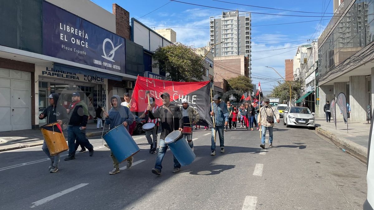 Una manifestación del MTL complica el tránsito en el centro de la ciudad.