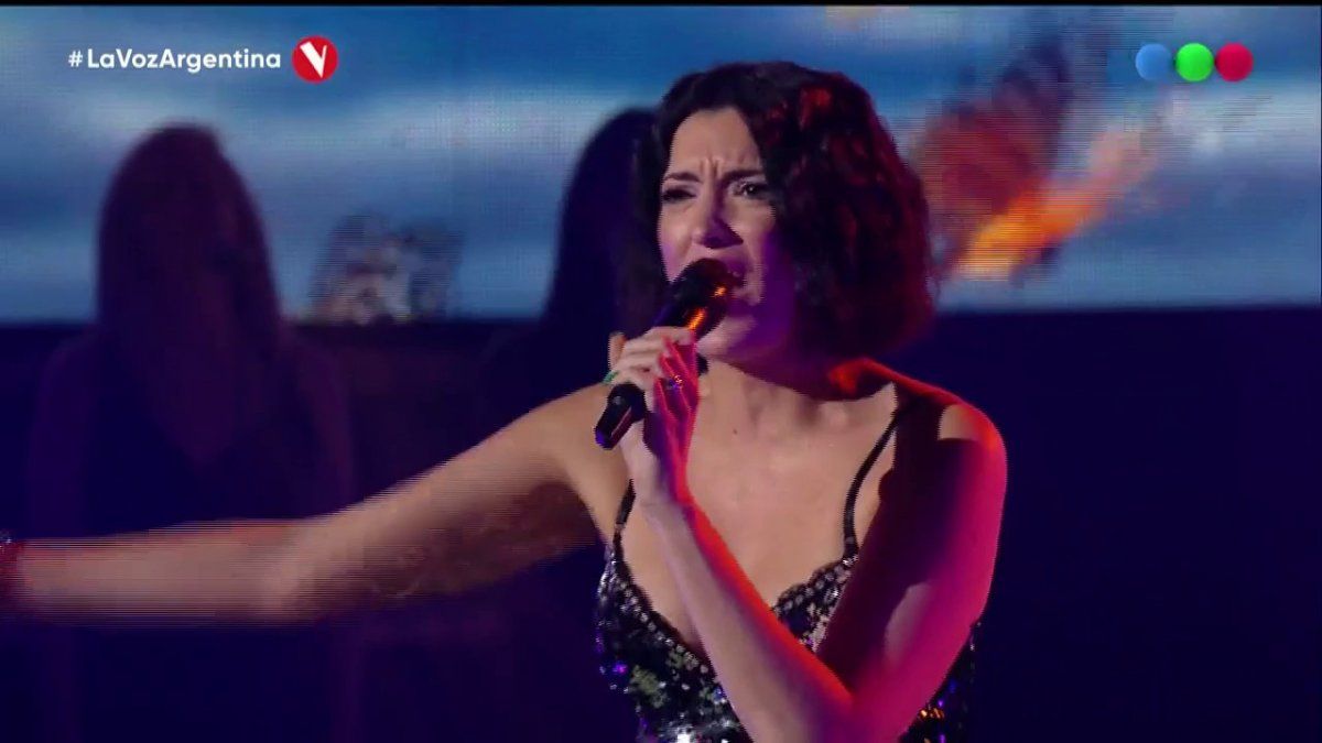 Bianca Cherutti cantó Por lo que reste de vida