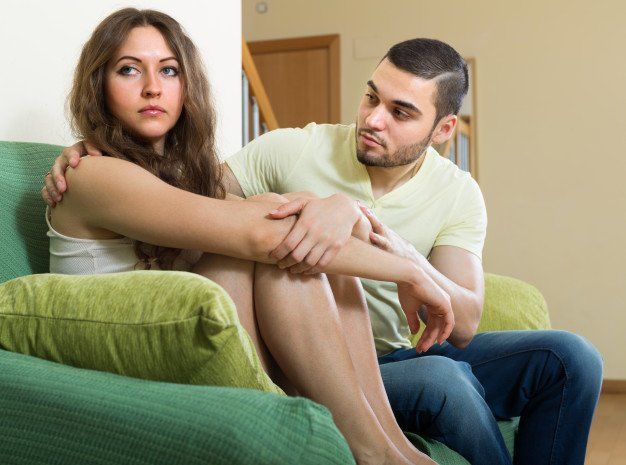 Estos 4 signos del zodiaco suelen hacer la vida de sus parejas un infierno