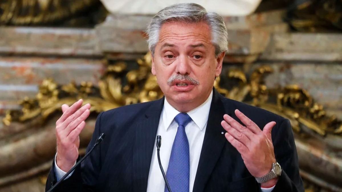 Maduro exhortó a su homólogo argentino, Alberto Fernández, quien es presidente pro témpore de la Celac, a considerar su propuesta.