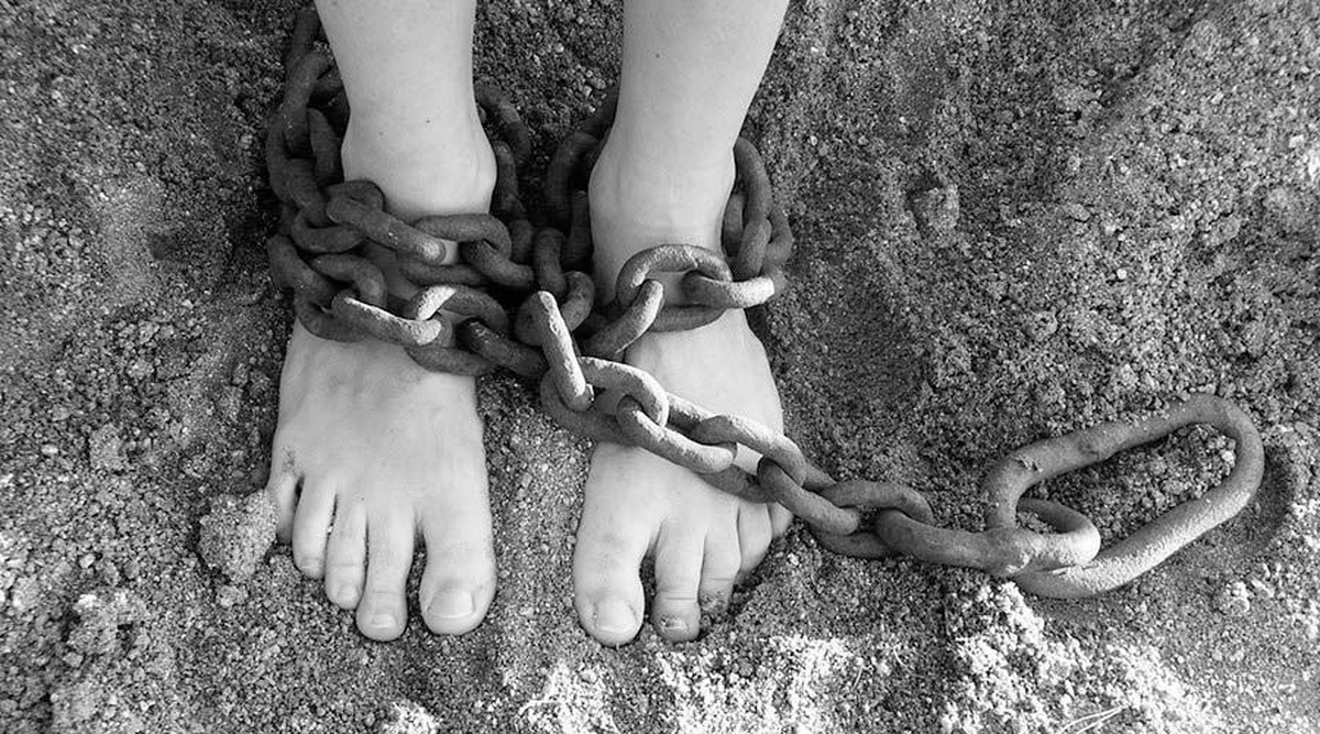 Los trabajos forzados y la explotacin sexual son los dos grandes flagelos que afectan a las personas traficadas. 