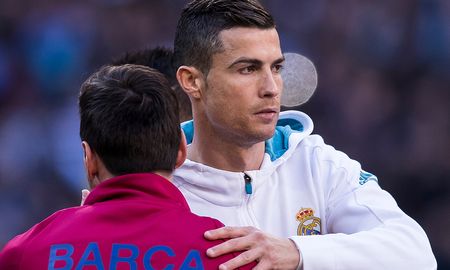 Ambas estrellas volverán a verse las caras por la Champions League, en el duelo entre Barcelona y Juventus. Ambas estrellas volverán a verse las caras por la Champions League, en el duelo entre Barcelona y Juventus.
