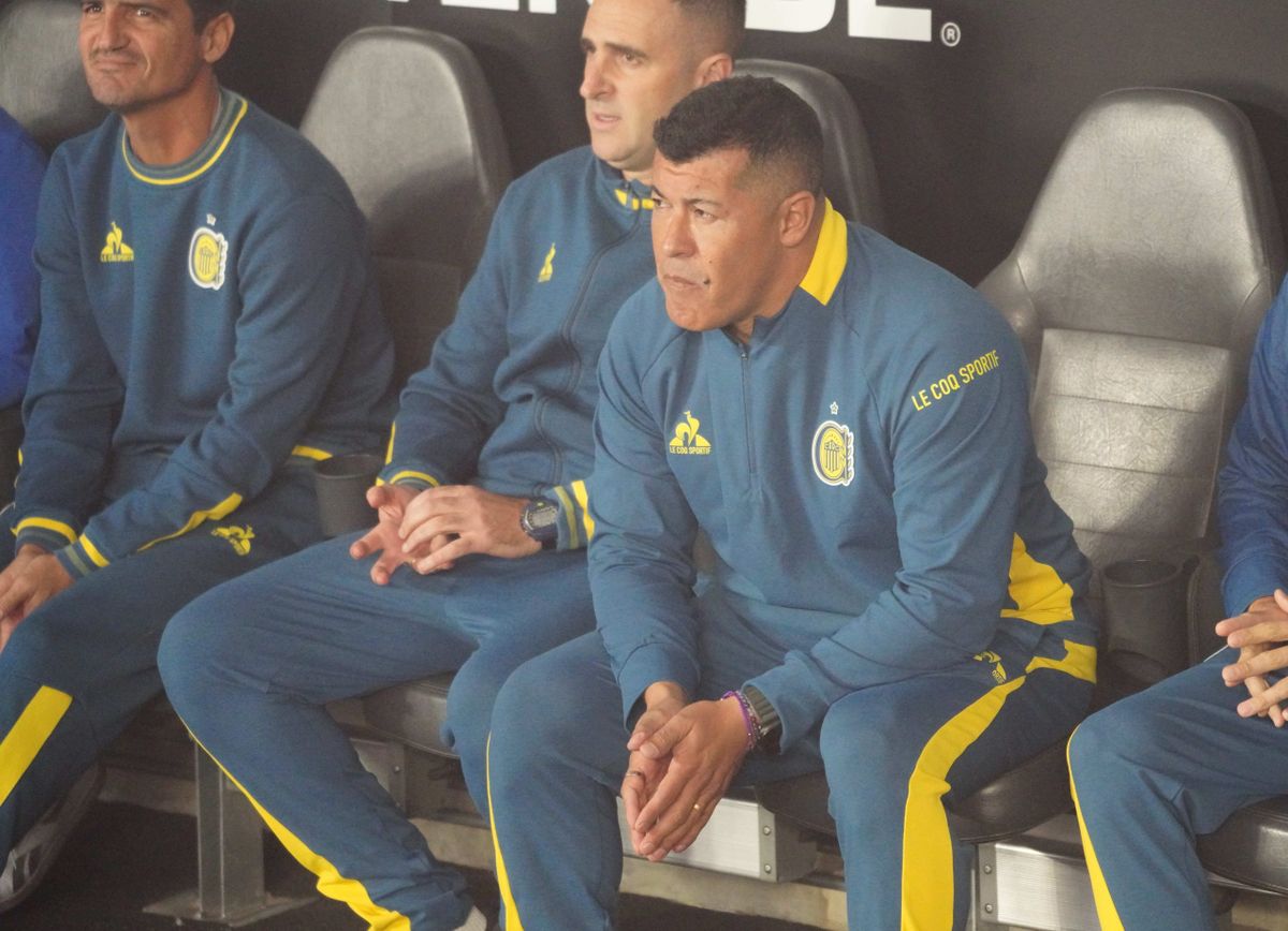 Jorge Almirón suspendió la conferencia tras la eliminación de Rosario Central ante River