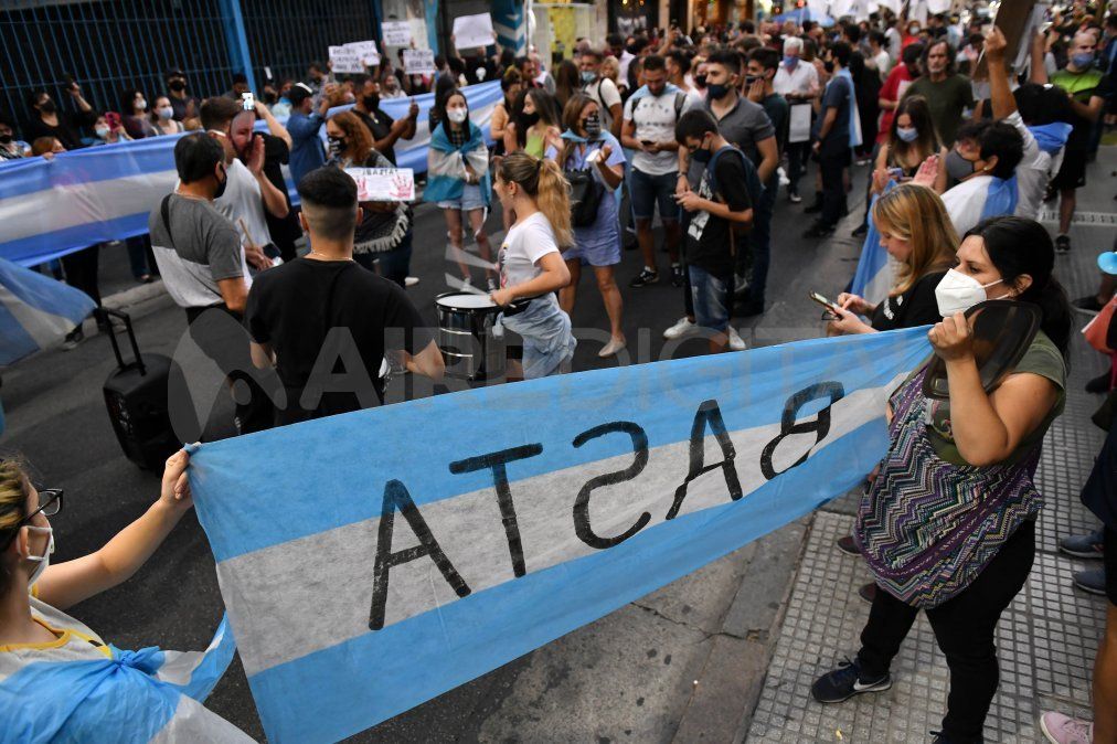 En Formosa el viernes la gente salió a la calle para reclamar en contra del aislamiento estricto. 