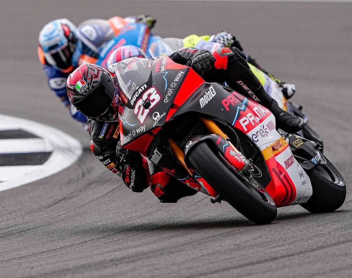 Luca Salvadori falleció tras sufrir un accidente en el trazado de Frohburg, durante una prueba del IRRC. Luca Salvadori falleció tras sufrir un accidente en el trazado de Frohburg, durante una prueba del IRRC.