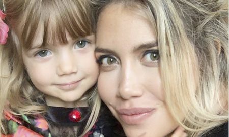 Wanda Nara mostró con orgullo su día de compras con su hija Isabella. Wanda Nara mostró con orgullo su día de compras con su hija Isabella.