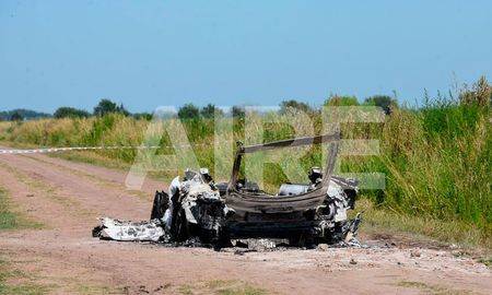 El cadáver de ola mujer asesinada fue hallado incinerado dentro de los restos de un Audi TT blanco. El cadáver de ola mujer asesinada fue hallado incinerado dentro de los restos de un Audi TT blanco.