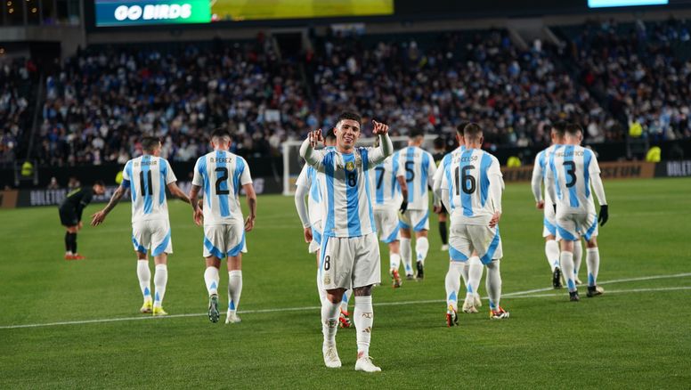 Argentina ganó, gustó y goleó en su primer amistoso del año: 3 a 0 ante El Salvador