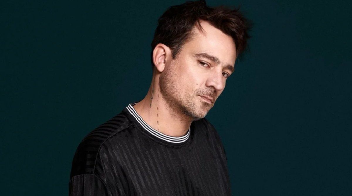 Mientras continúa con su recuperación, el cantante aprovechó un rato libre para interactuar con sus fanáticos.