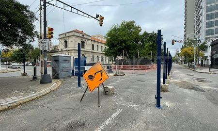 cuando terminan las tareas en el socavon de bulevar y 9 de julio y se normaliza el transito cuando terminan las tareas en el socavon de bulevar y 9 de julio y se normaliza el transito