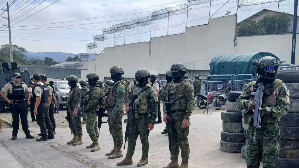 Todo habría comenzado tras una disputa por el control dentro de la prisión. Todo habría comenzado tras una disputa por el control dentro de la prisión.