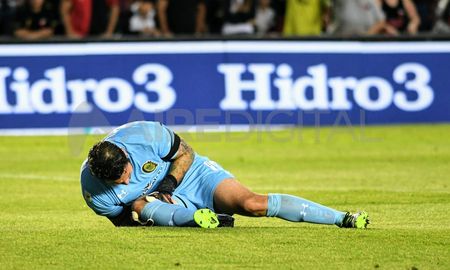 el ex colon fatura broun fue operado del ligamento cruzado el ex colon fatura broun fue operado del ligamento cruzado