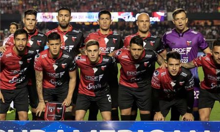 Un ex Colón podría retornar al club para ser refuerzo de Ariel Pereyra Un ex Colón podría retornar al club para ser refuerzo de Ariel Pereyra