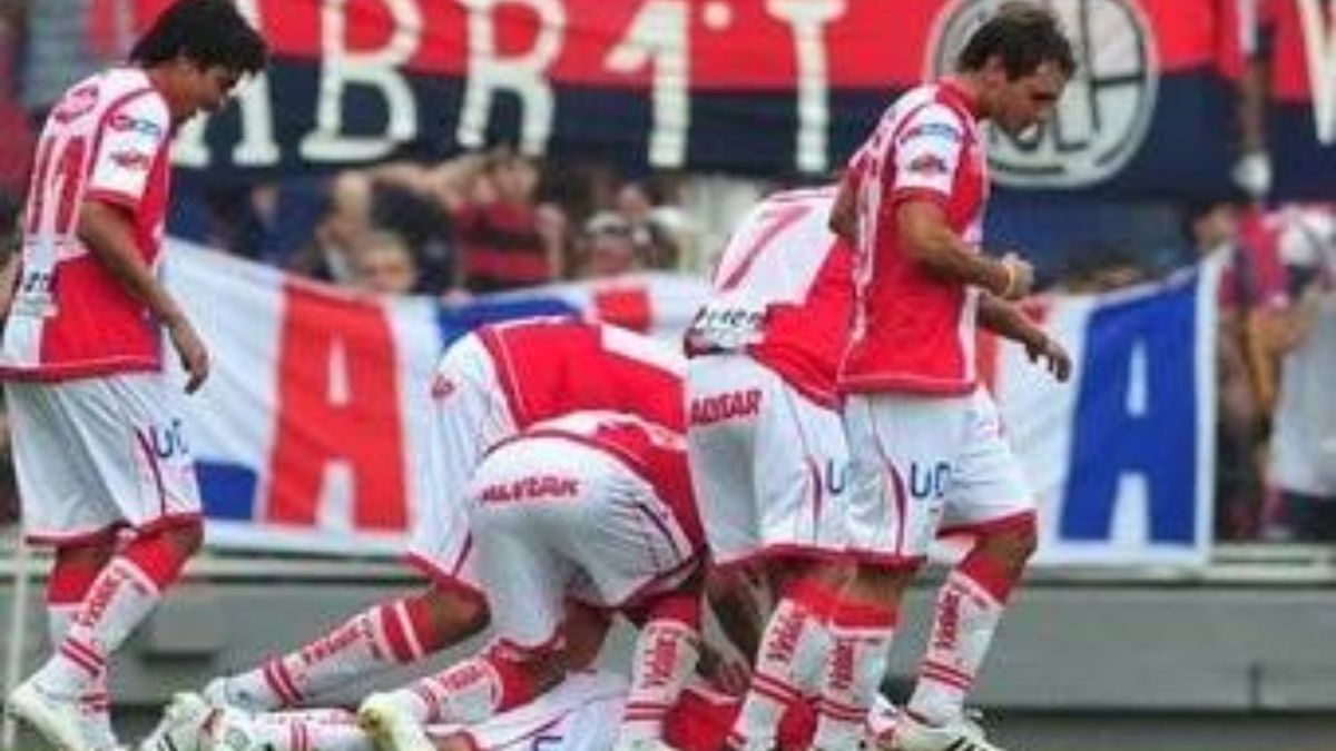 Unión no vence a San Lorenzo como visitante desde el año 2011. En esa oportunidad fue victoria tatengue por 1 a 0 con gol de Paulo Rosales