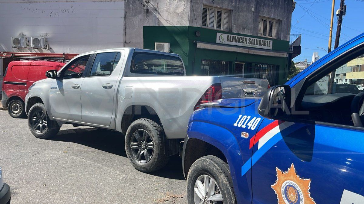El conductor de la camioneta fue detenido tras una breve persecución 
