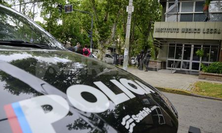 Alrededor de las 22 del lunes, el cuerpo de Pillín Bracamonte fue trasladado desde la morgue judicial hacia un cementerio cuya ubicación no fue difundida. Alrededor de las 22 del lunes, el cuerpo de Pillín Bracamonte fue trasladado desde la morgue judicial hacia un cementerio cuya ubicación no fue difundida.