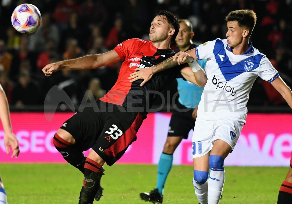 Colón se mide con Vélez en la última fecha de la Copa de la Liga. Colón se mide con Vélez en la última fecha de la Copa de la Liga.
