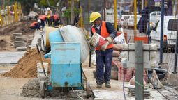 acuerdo capital: la pavimentacion de calle larrea y avenida penaloza entra en la etapa final